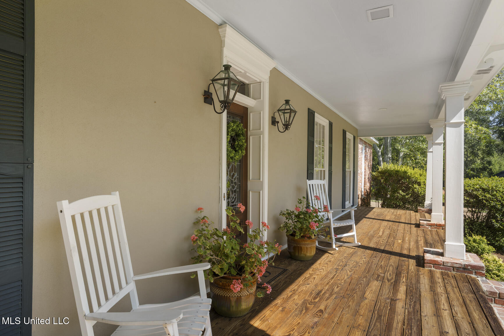 148 Deertrail Lane Property Photo 5