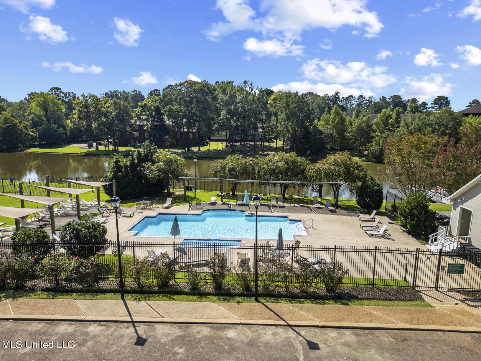 148 Deertrail Lane Property Photo 44