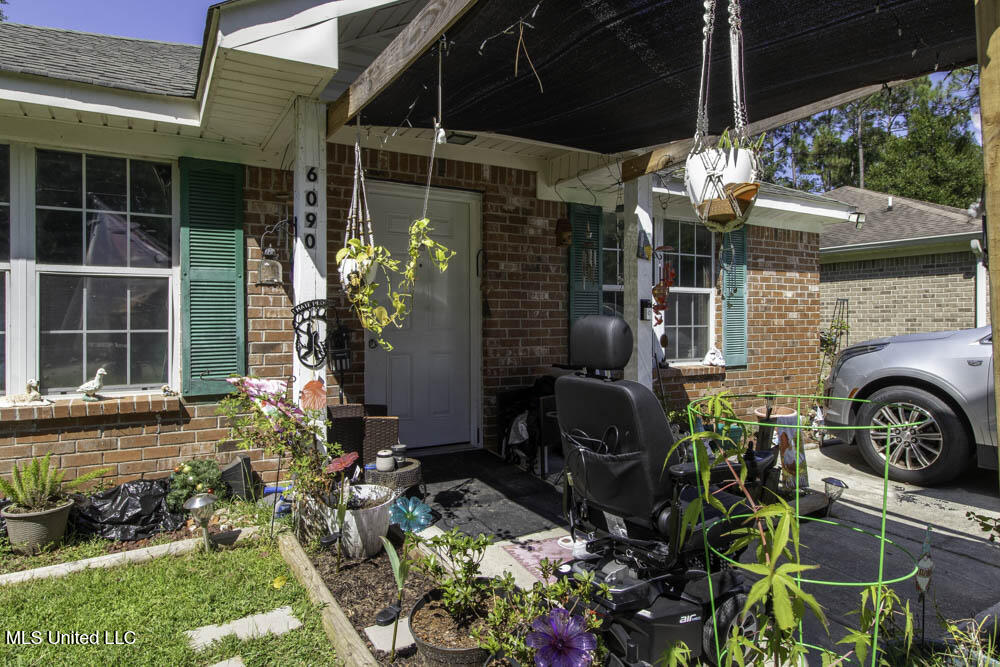 6090 Copiah Street Property Photo 1