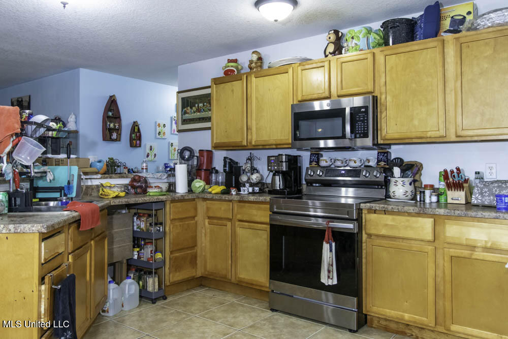 6090 Copiah Street Property Photo 4