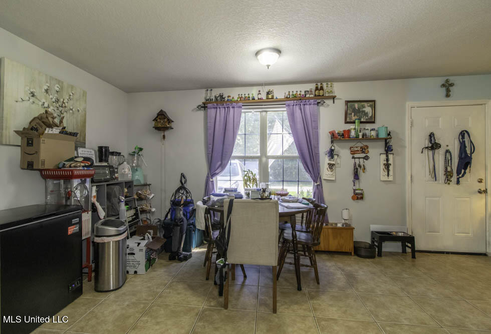 6090 Copiah Street Property Photo 6