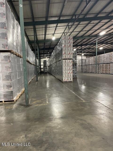 512 Matthews Drive Property Photo 9