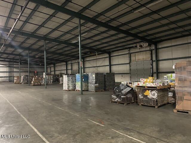 512 Matthews Drive Property Photo 14