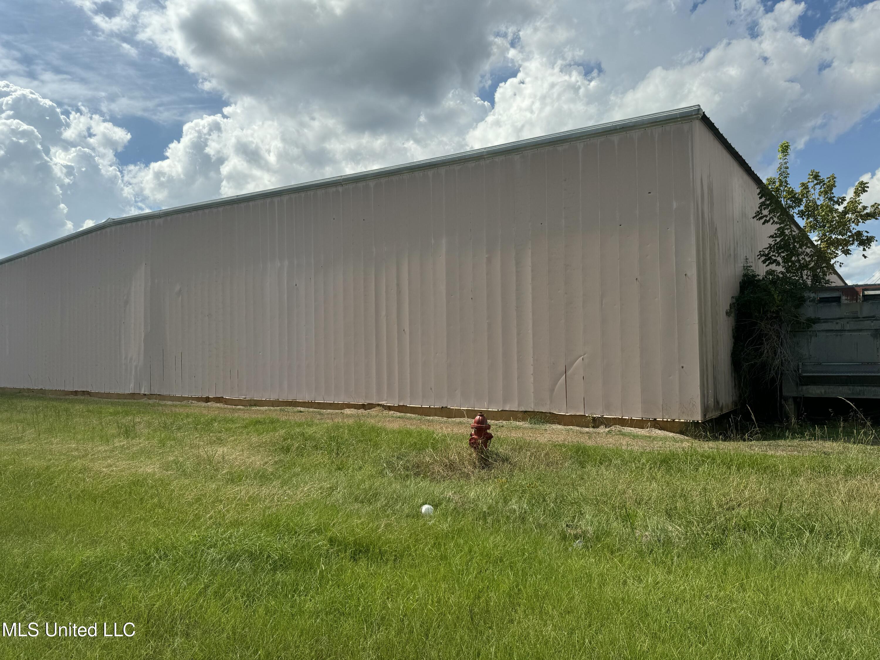 512 Matthews Drive Property Photo 30