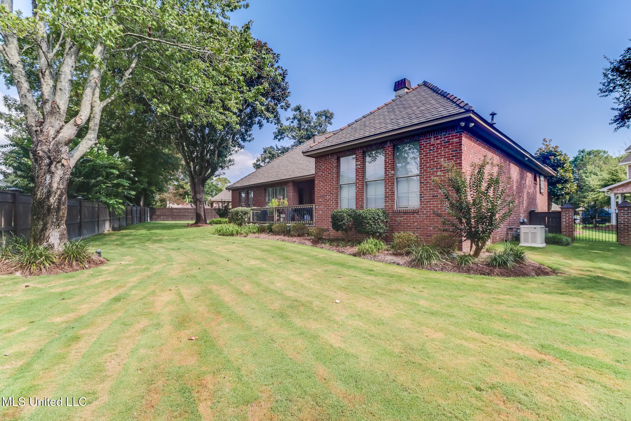 2018 Lantana Cove Property Photo 38