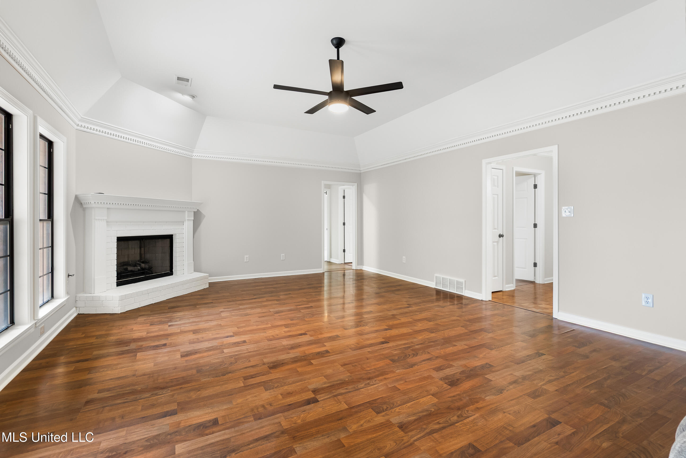 9344 Miranda Drive Property Photo 18