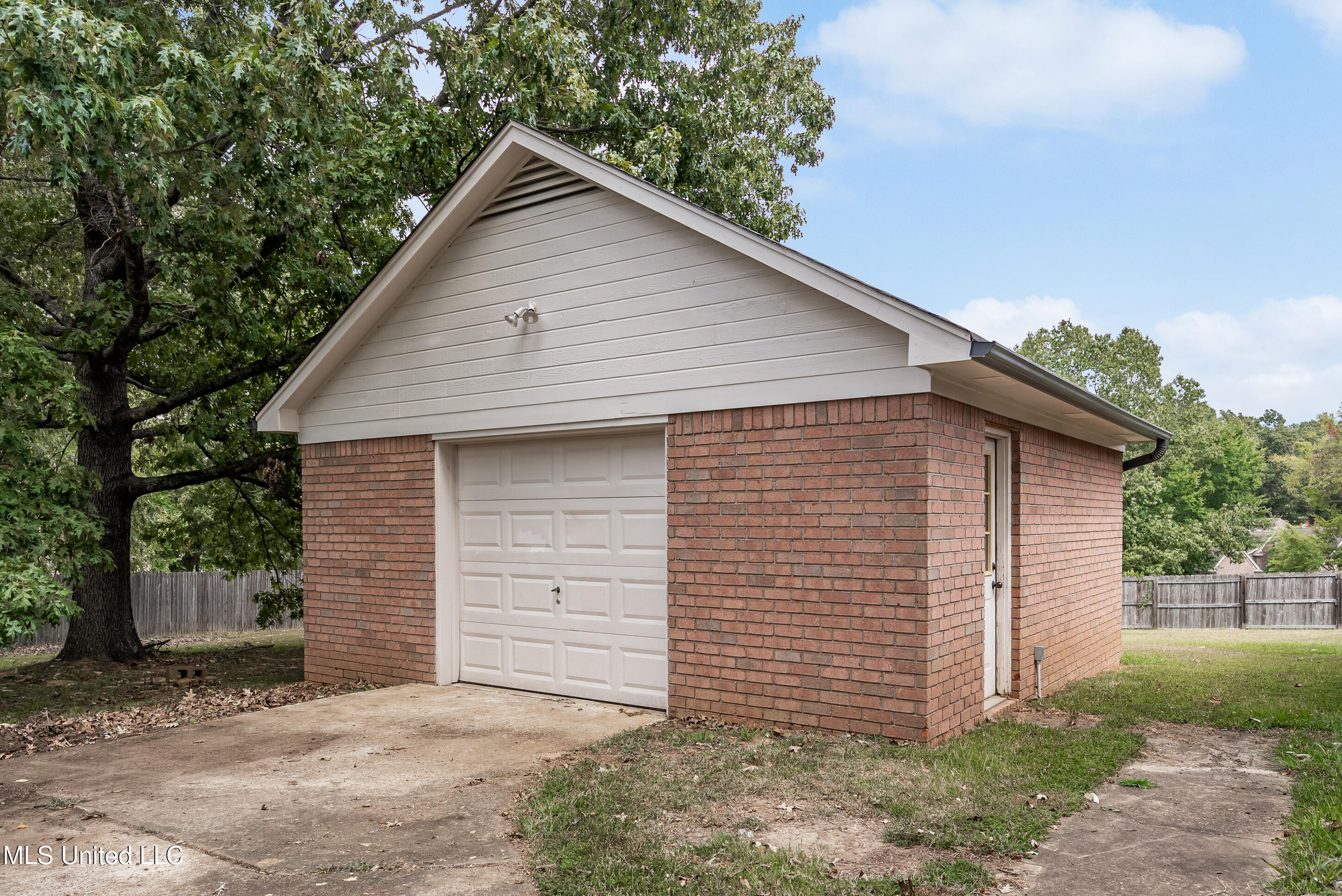 9344 Miranda Drive Property Photo 28