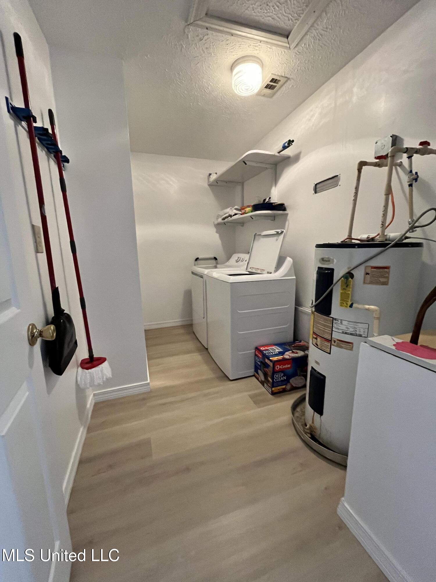 206 Gulf Drive Property Photo 9