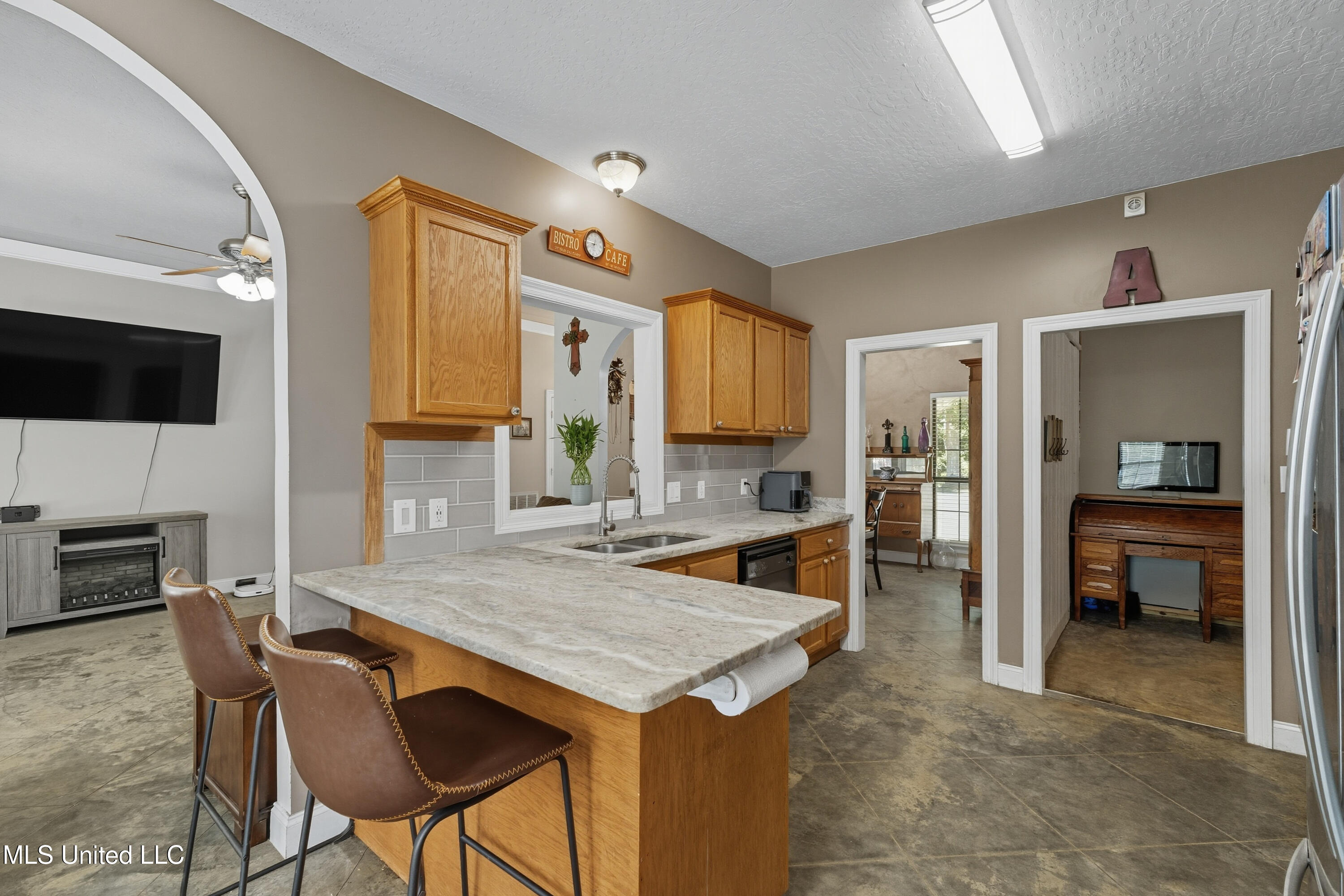 51 Nobles Road Property Photo 9