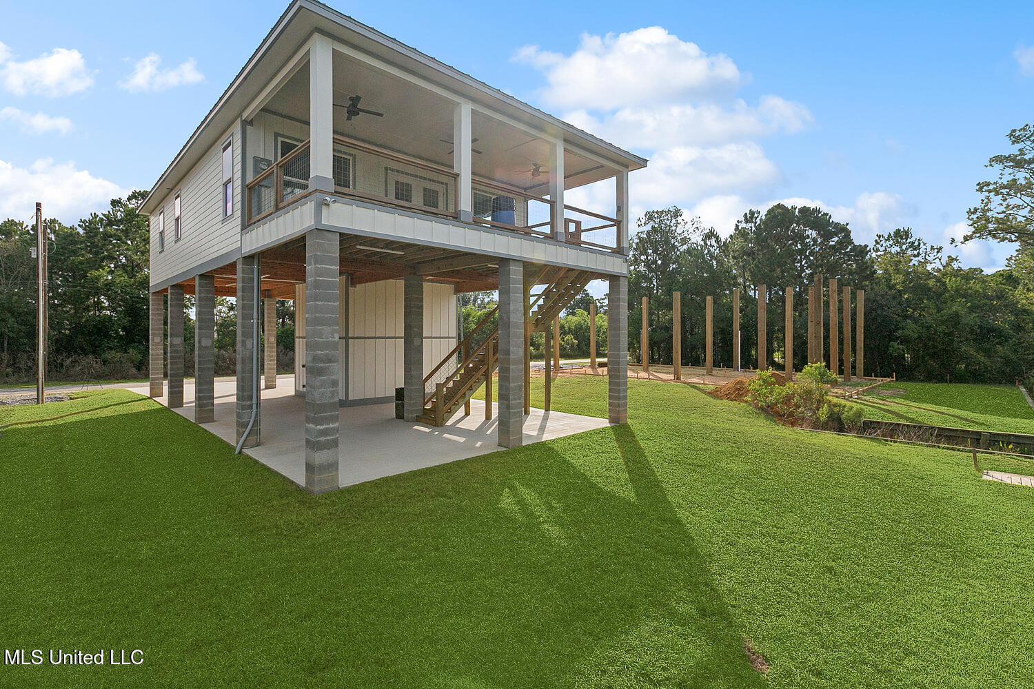 5019 Colorado Street Property Photo 1