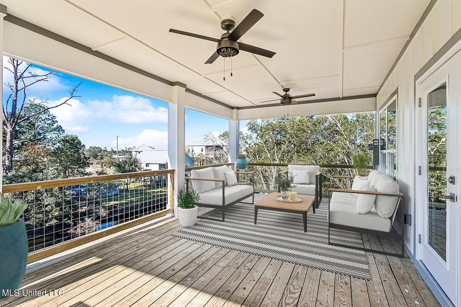 5019 Colorado Street Property Photo 2