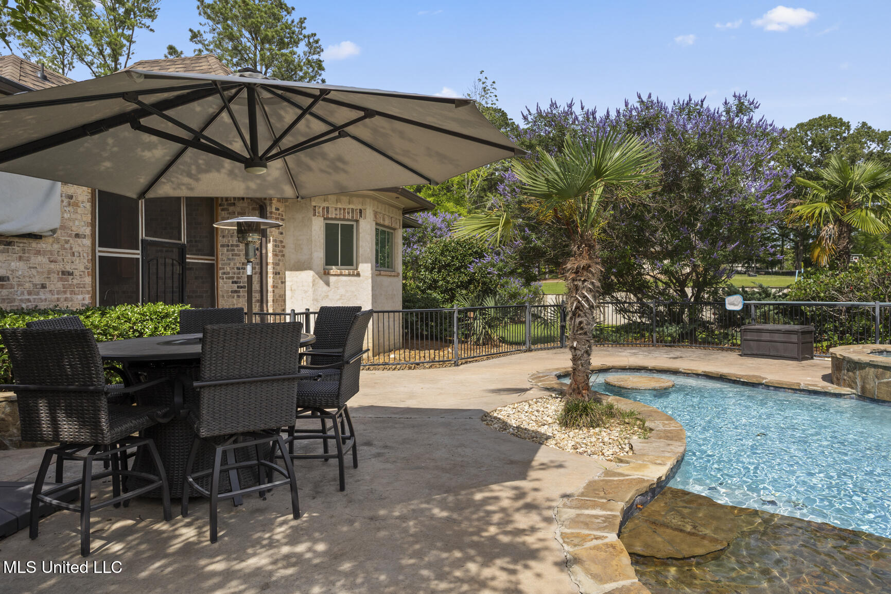 430 Johnstone Drive Property Photo 32