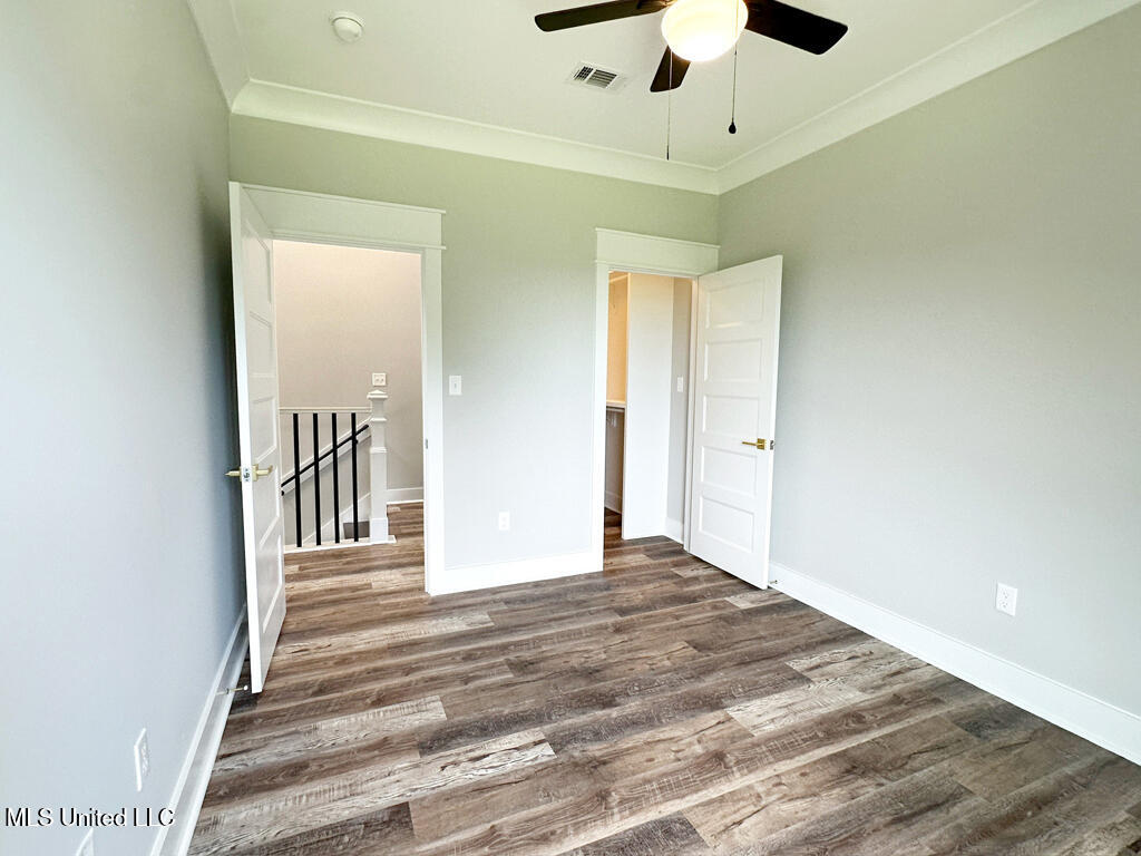 10152 Seymour Avenue Property Photo 28