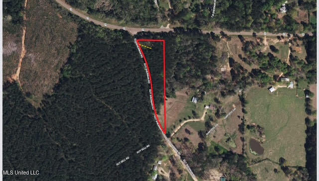 4 Highway 478 Property Photo 8