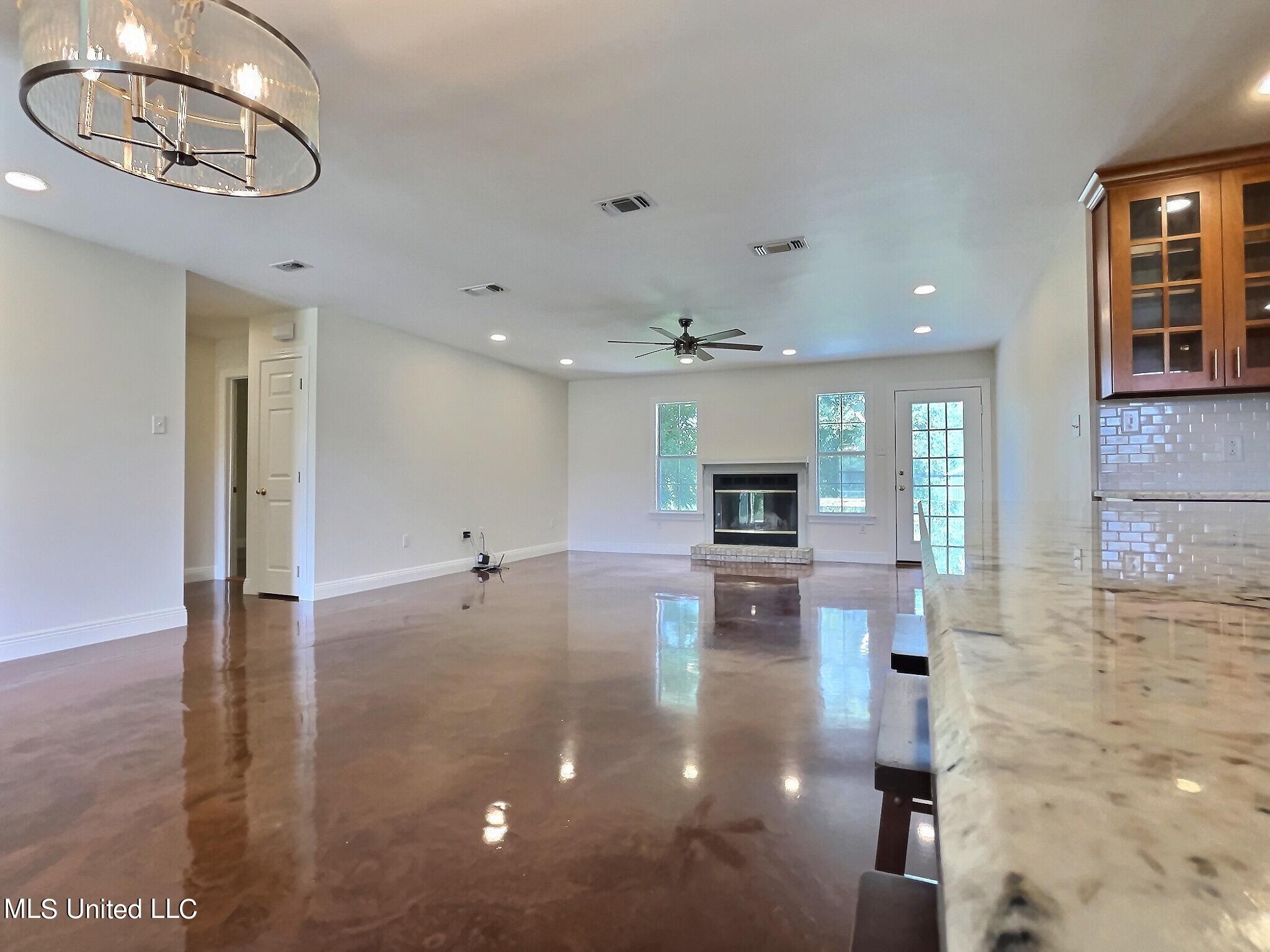 14132 Lumpkin Road Property Photo 2