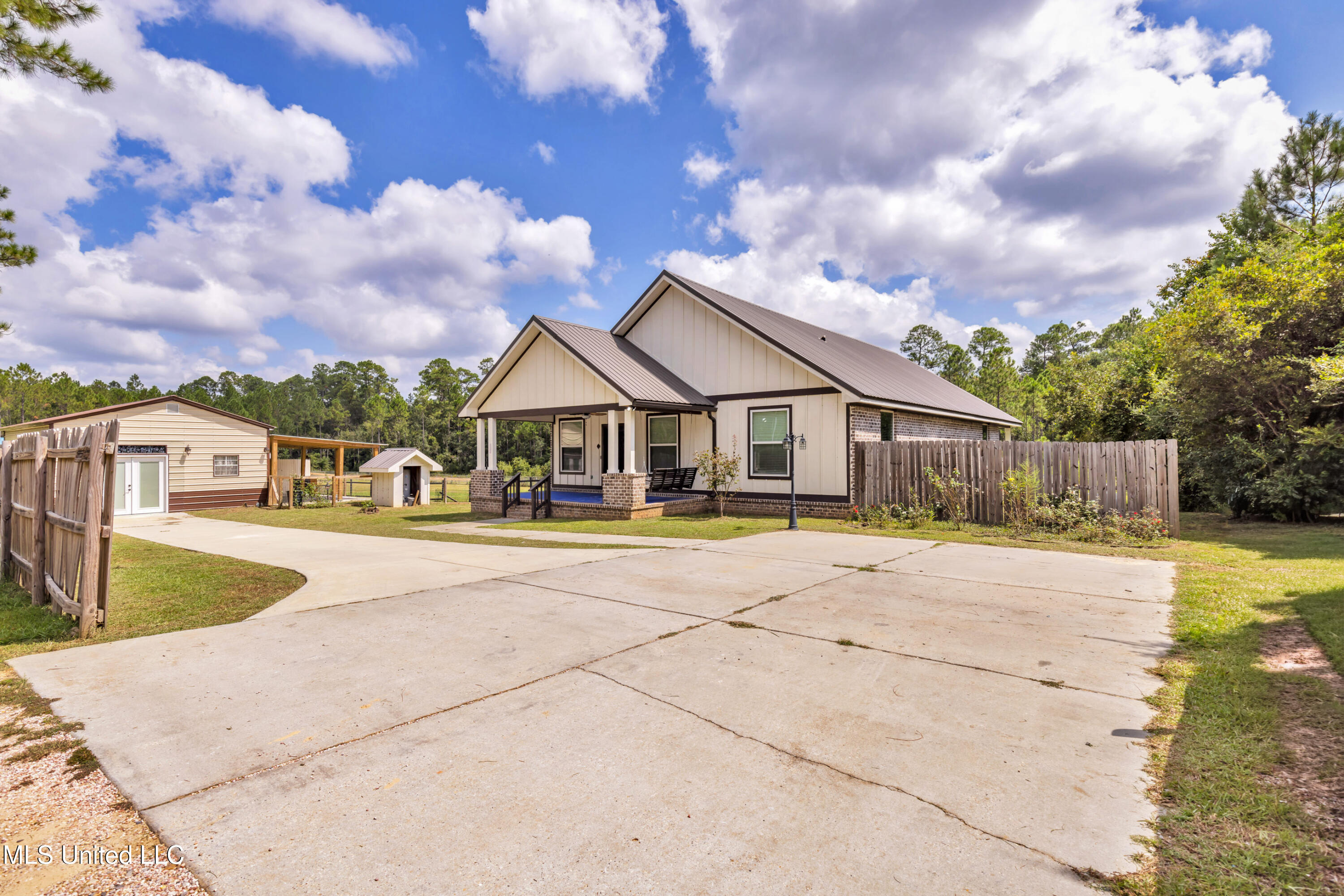 15655 Krohn Road Property Photo 56