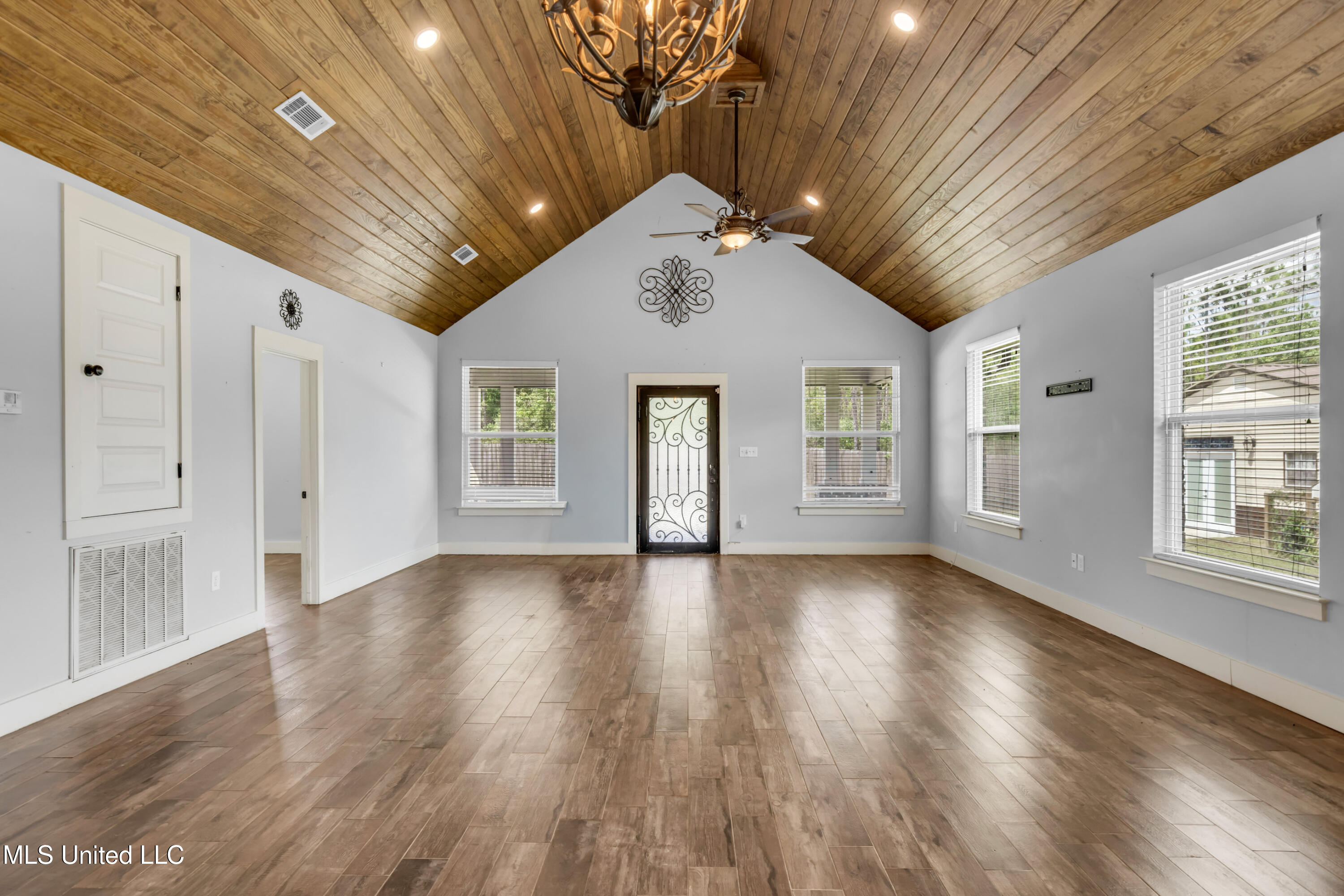 15655 Krohn Road Property Photo 73