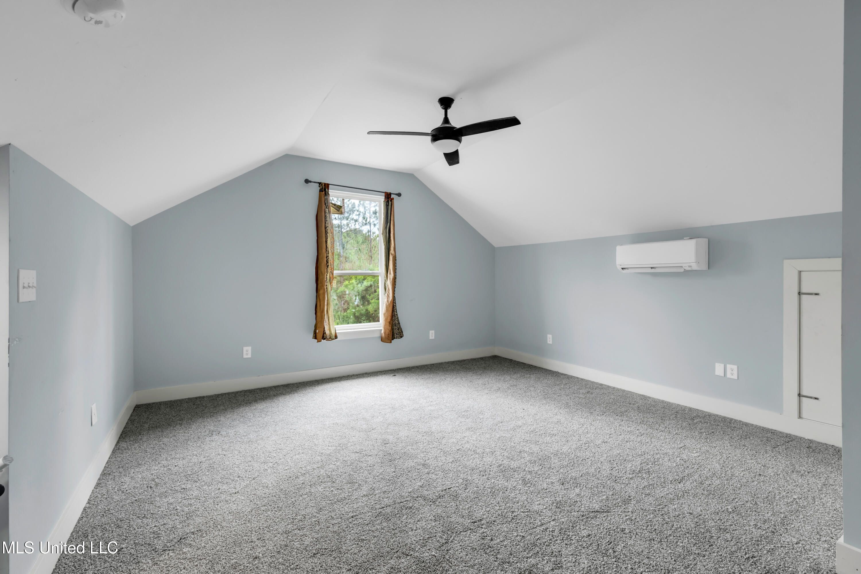 15655 Krohn Road Property Photo 93