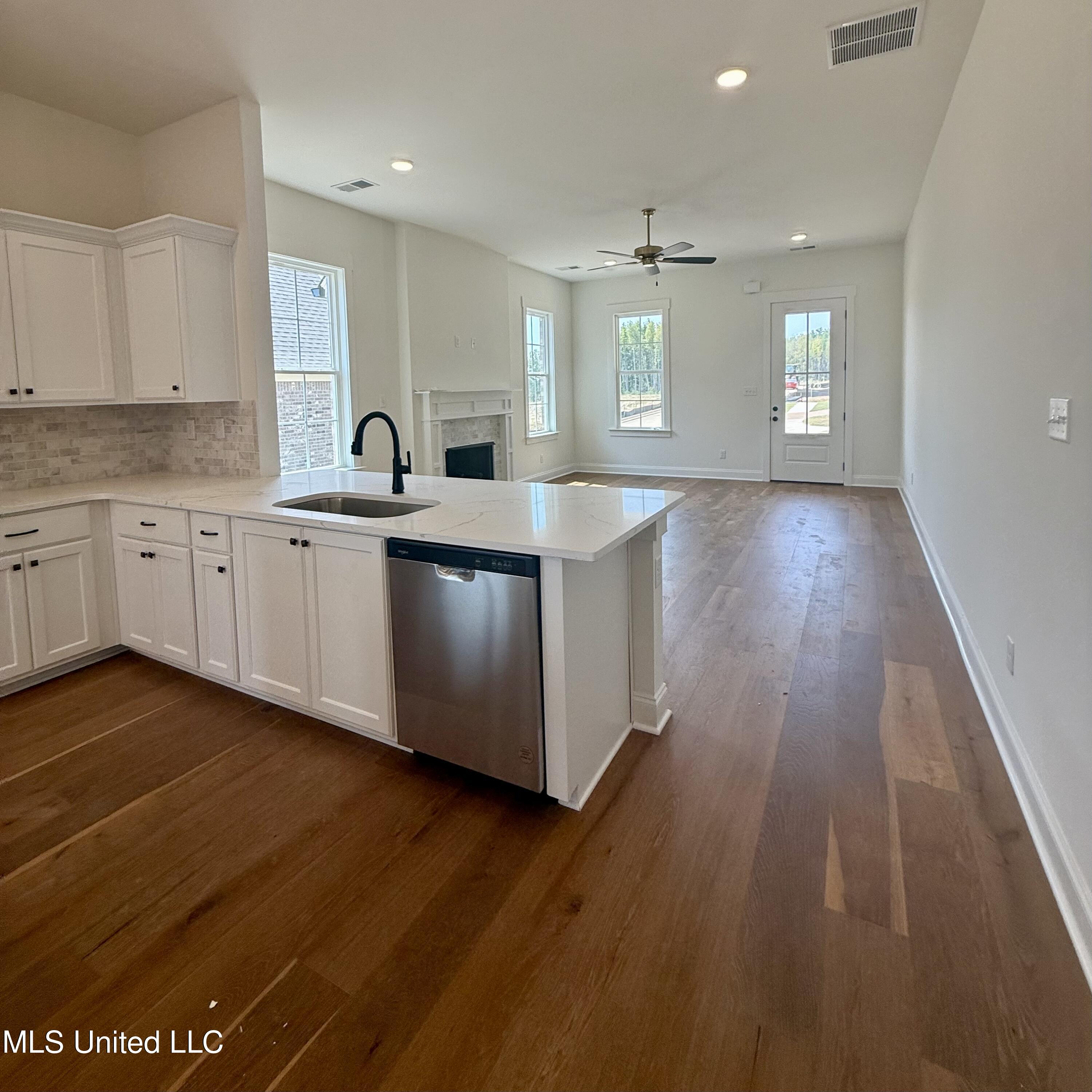 970 Coahoma Court Property Photo 9