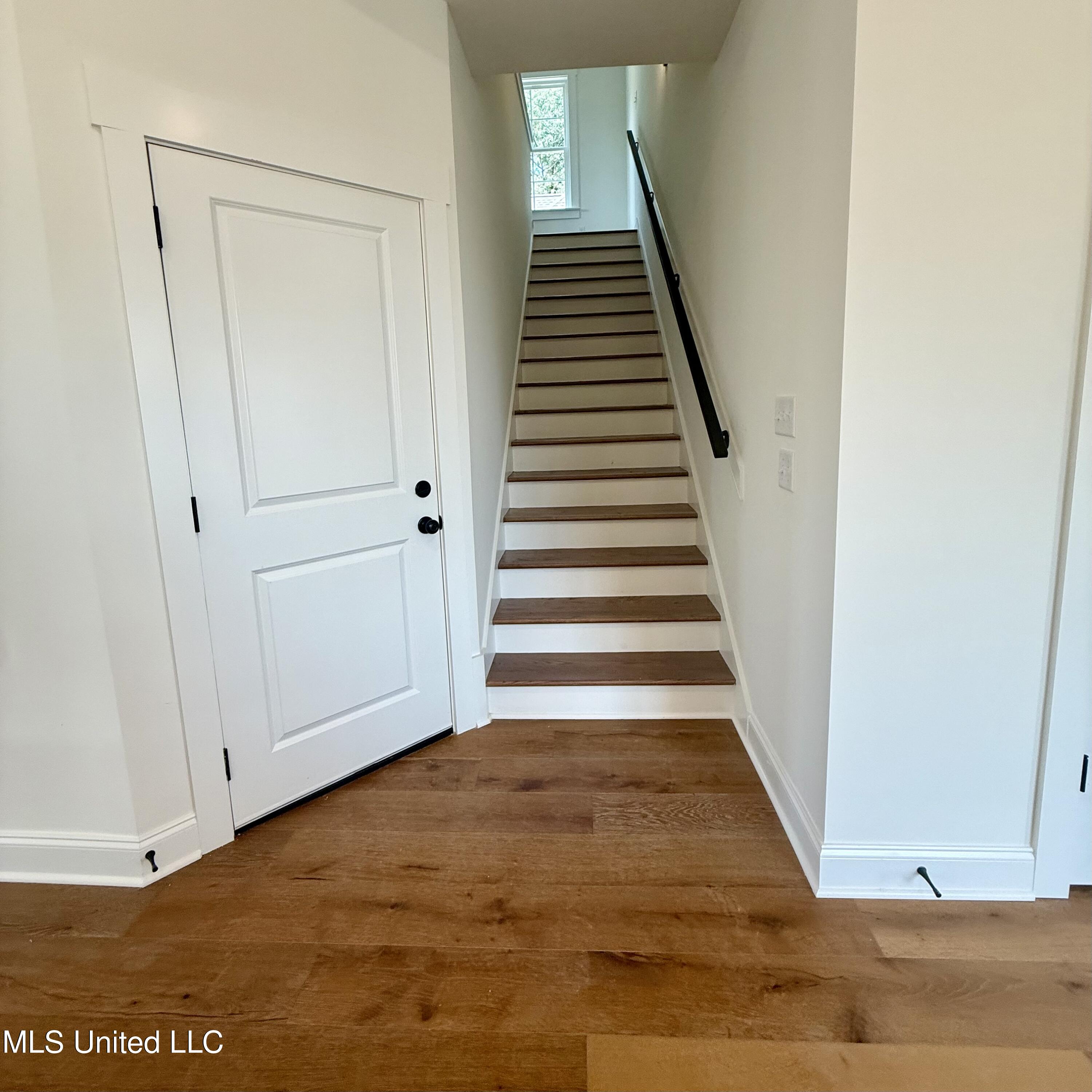 970 Coahoma Court Property Photo 32