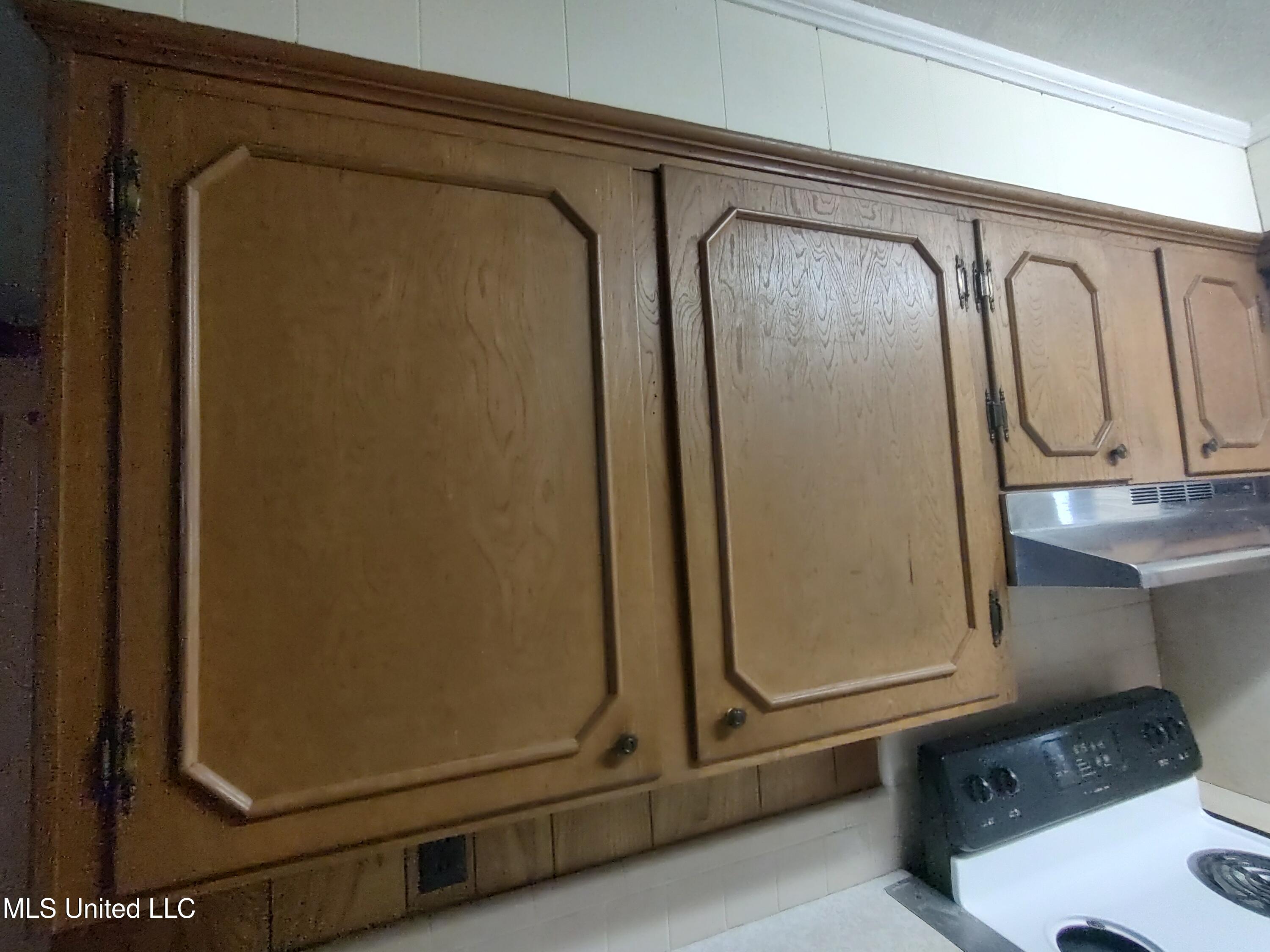 203 Lynwood Drive Property Photo 13