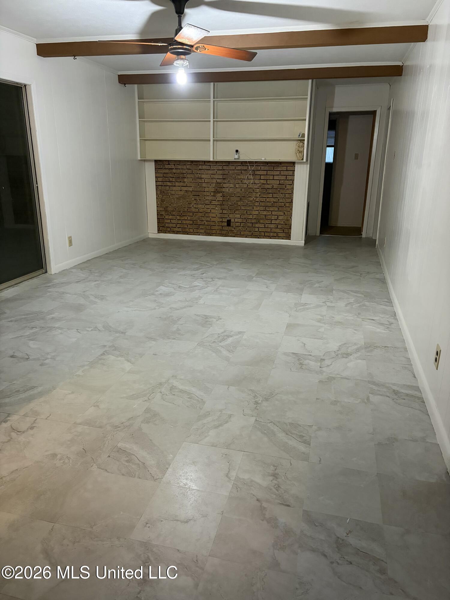 203 Lynwood Drive Property Photo 13