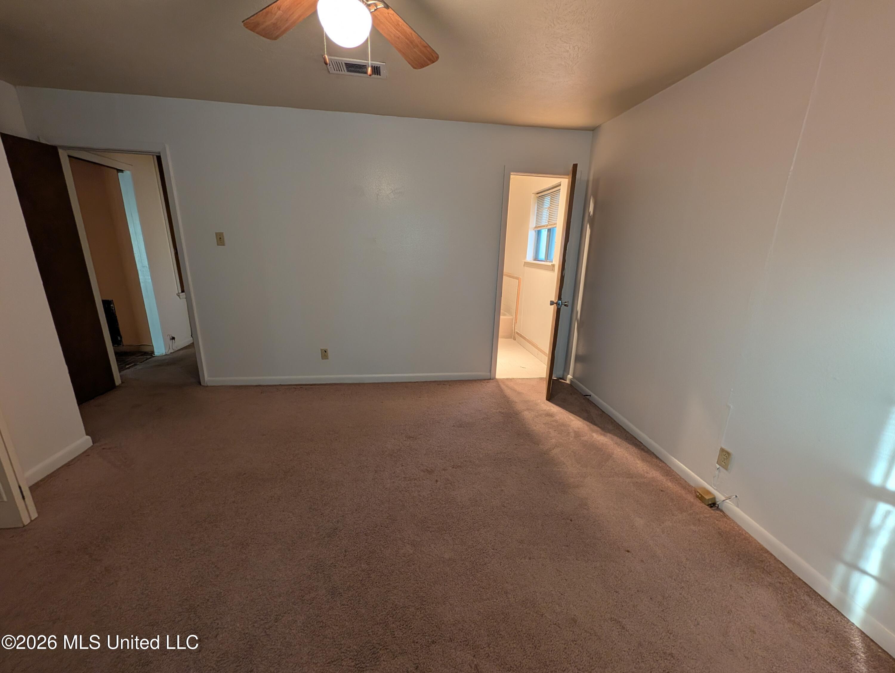 203 Lynwood Drive Property Photo 20