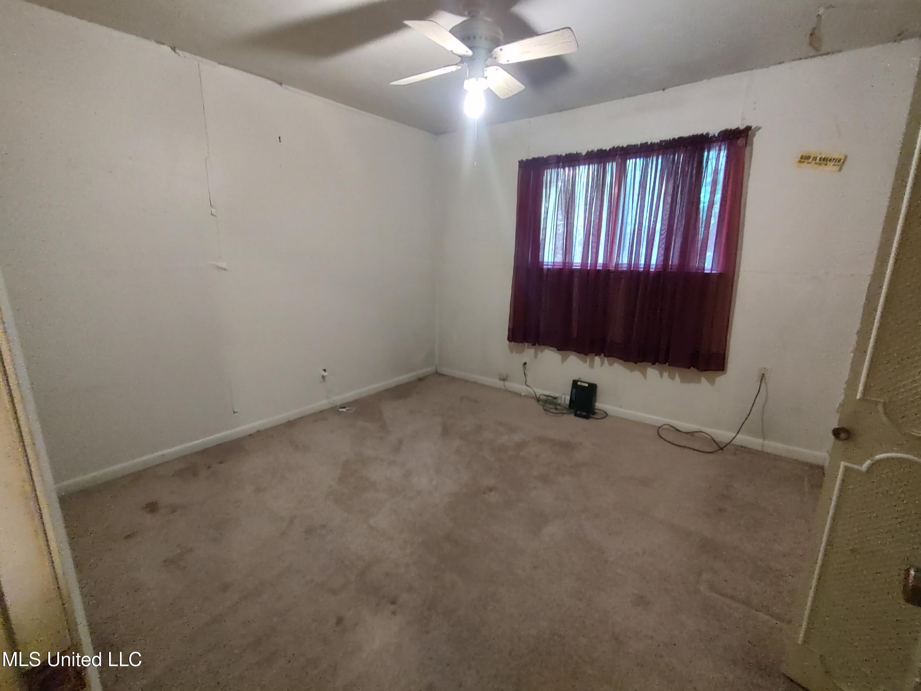 203 Lynwood Drive Property Photo 29