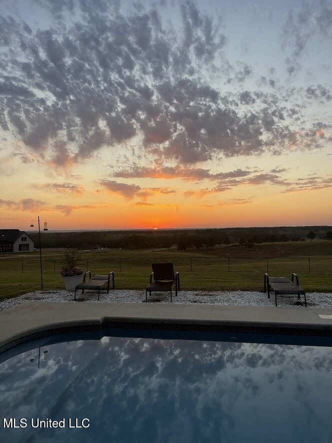 74 The Hills Drive Property Photo 60