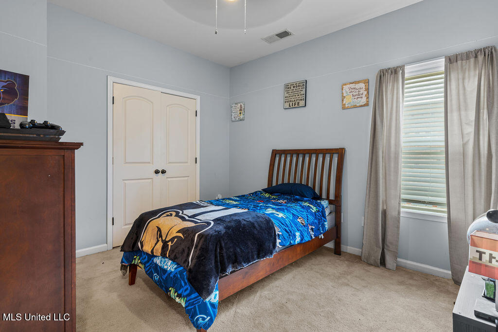 2904 S Cherry Drive Property Photo 16