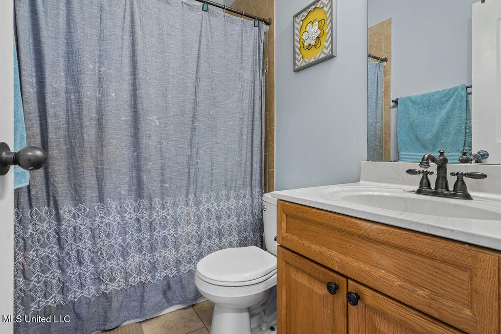 2904 S Cherry Drive Property Photo 17