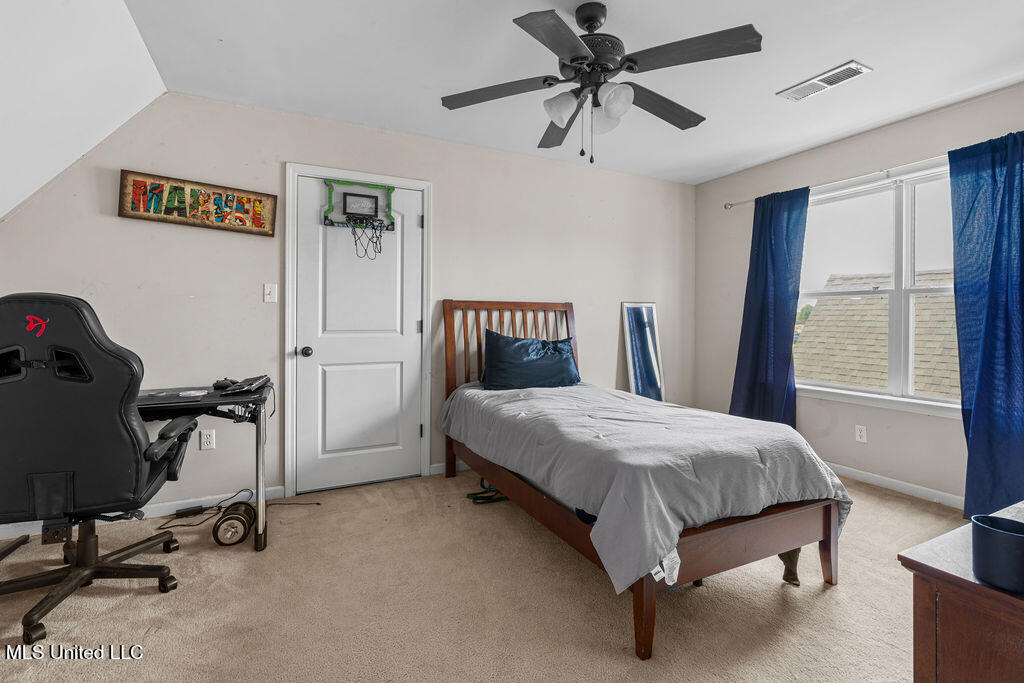 2904 S Cherry Drive Property Photo 19