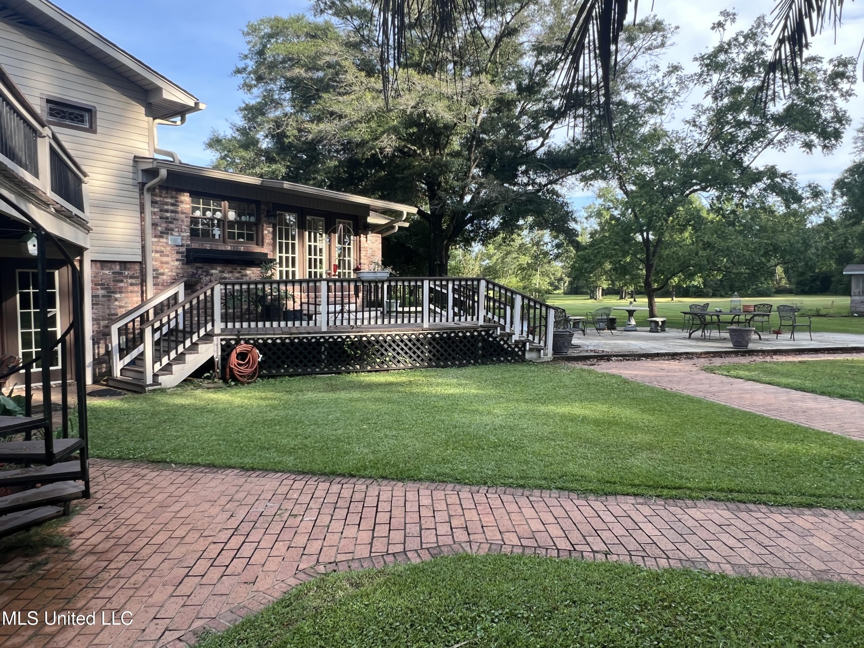 19589 Juniper Drive Property Photo 14