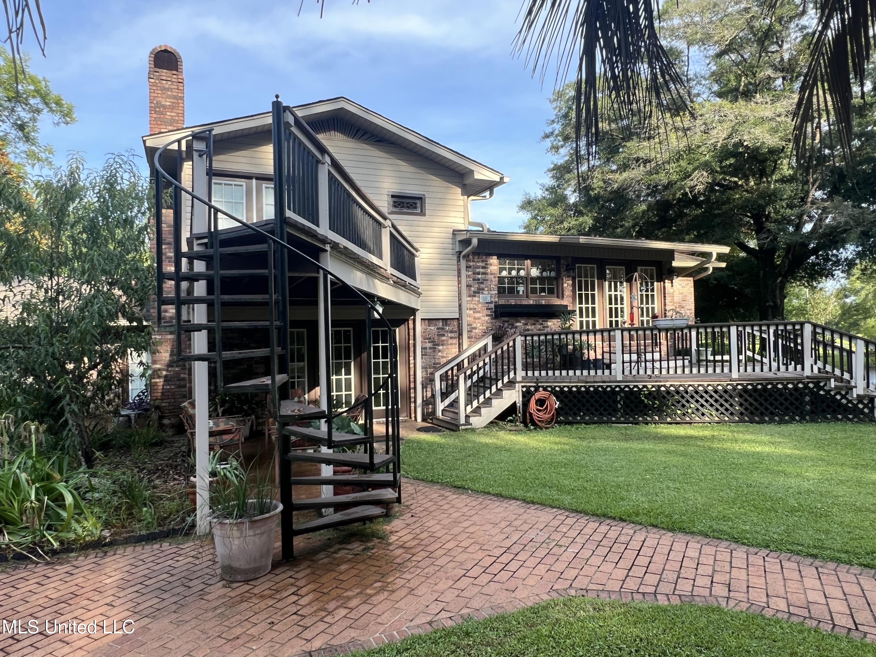 19589 Juniper Drive Property Photo 15