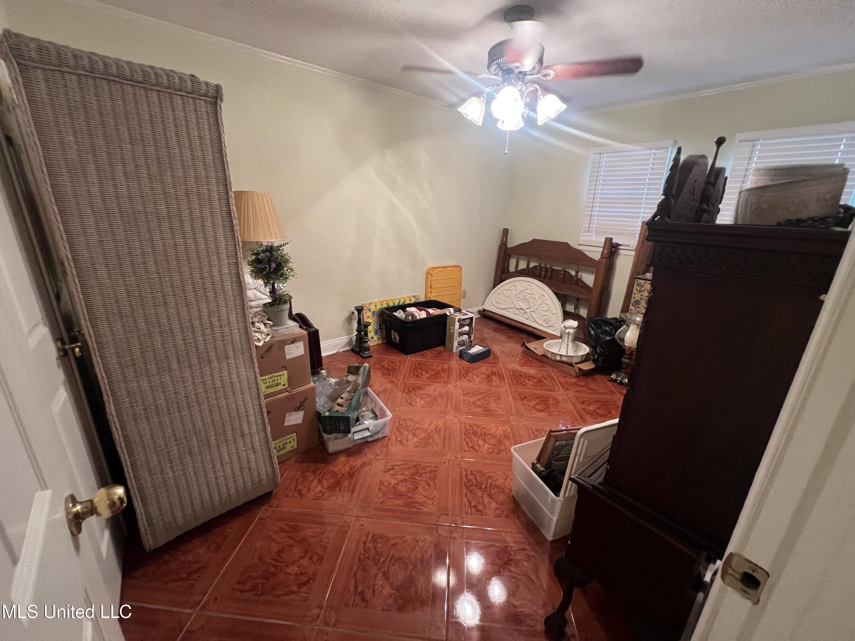 19589 Juniper Drive Property Photo 38