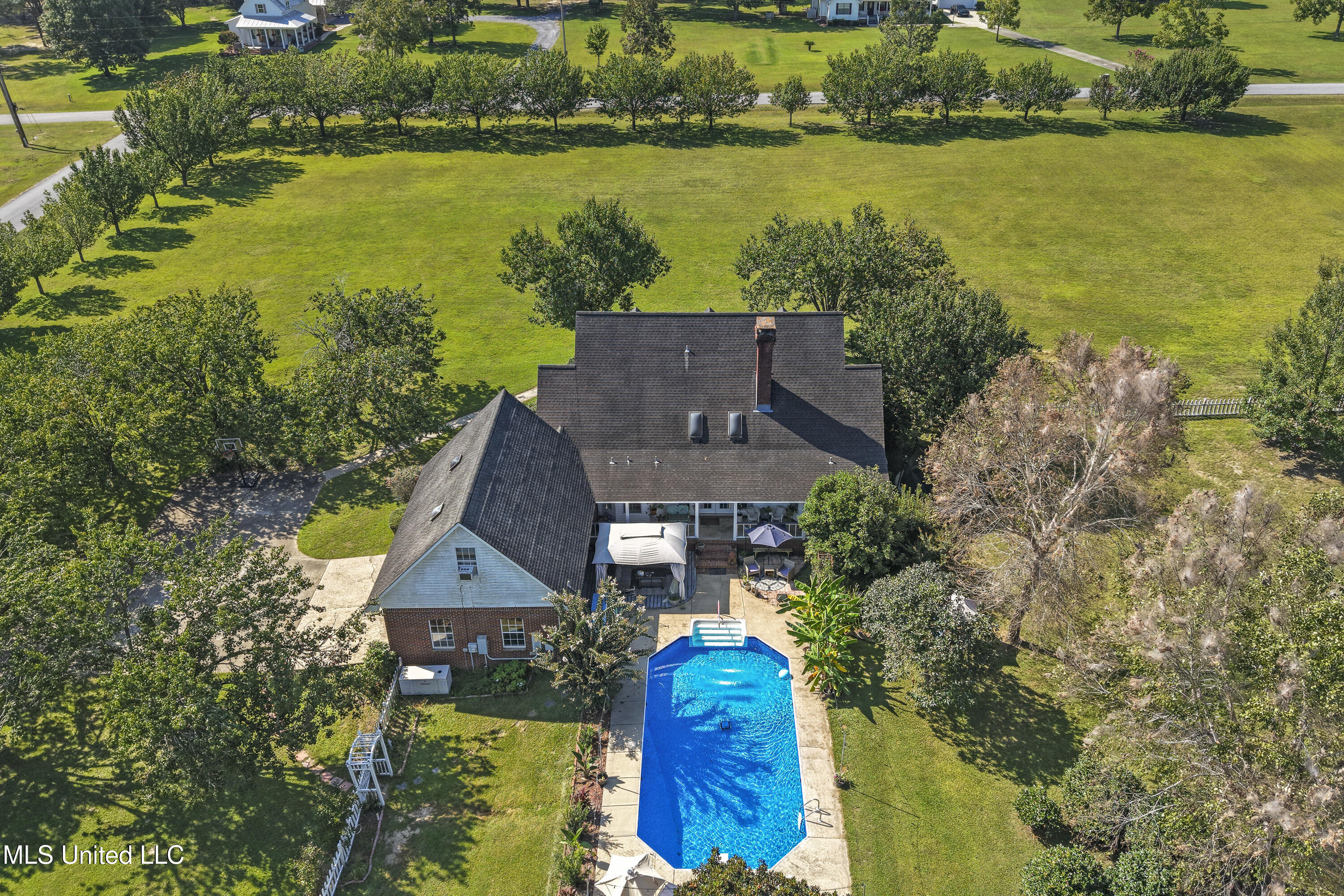 147 Blue Springs Road Property Photo 5