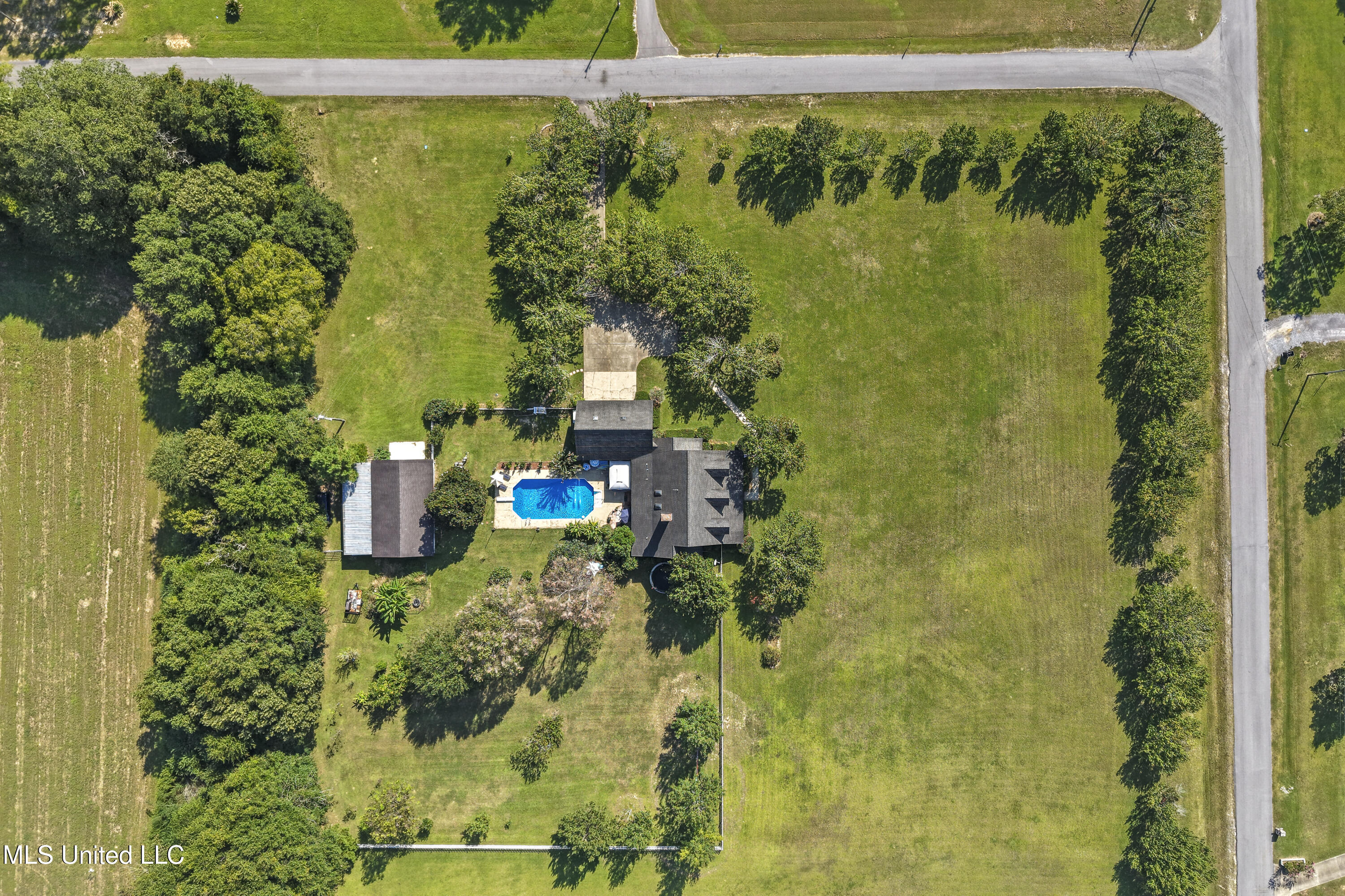 147 Blue Springs Road Property Photo 6