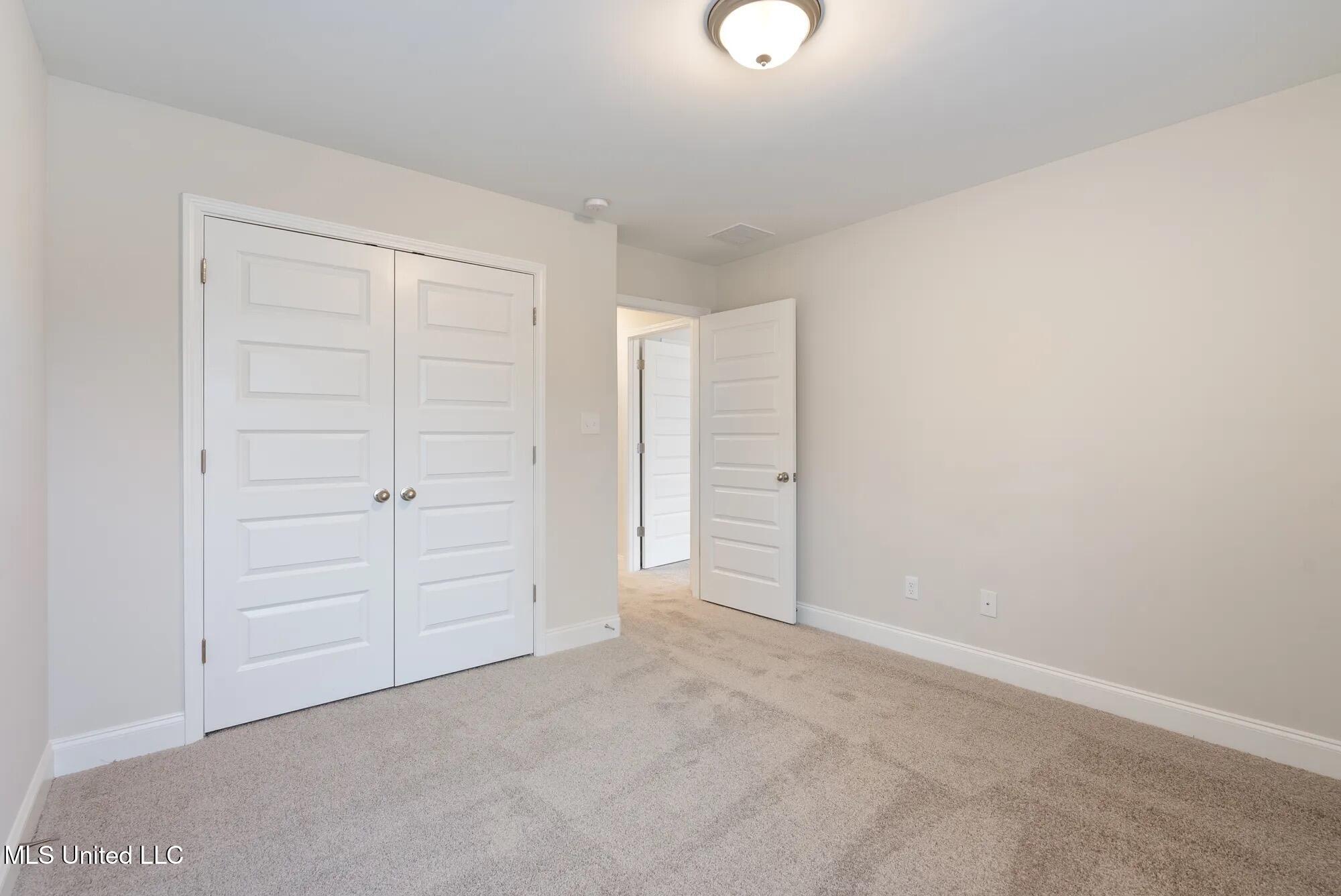 2085 Gracie Road Property Photo 11