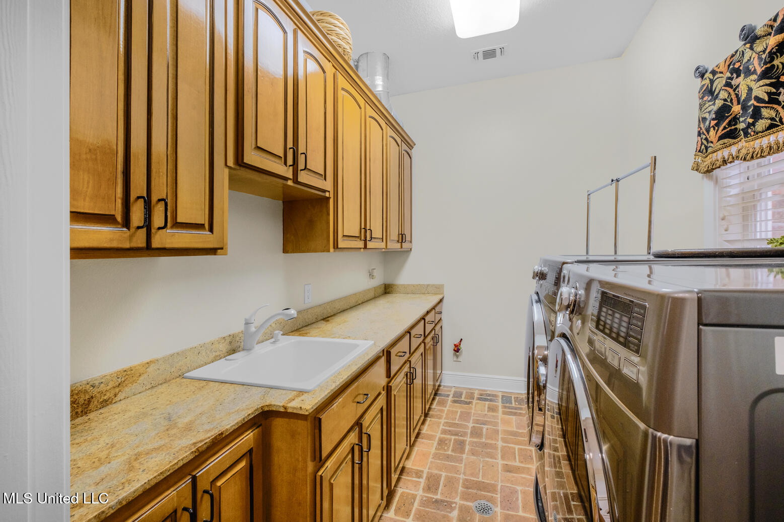770 Destiny Plantation Boulevard Property Photo 14