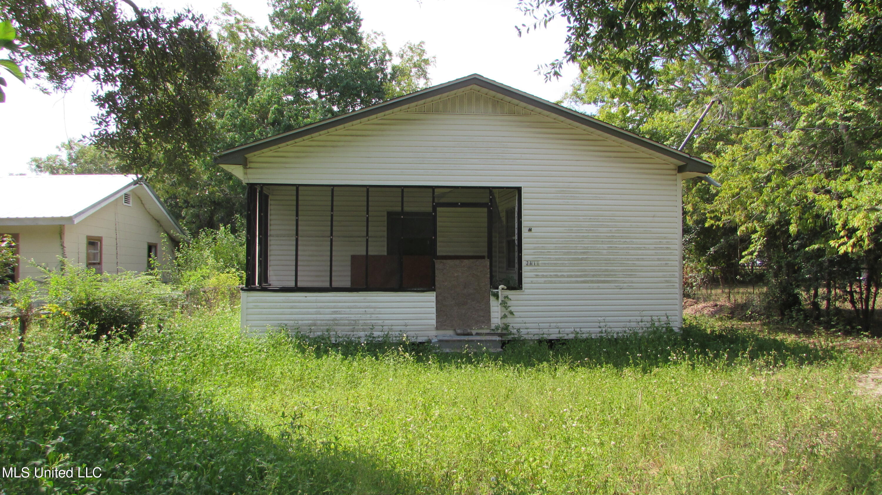 2811 Gulf Avenue Property Photo 1