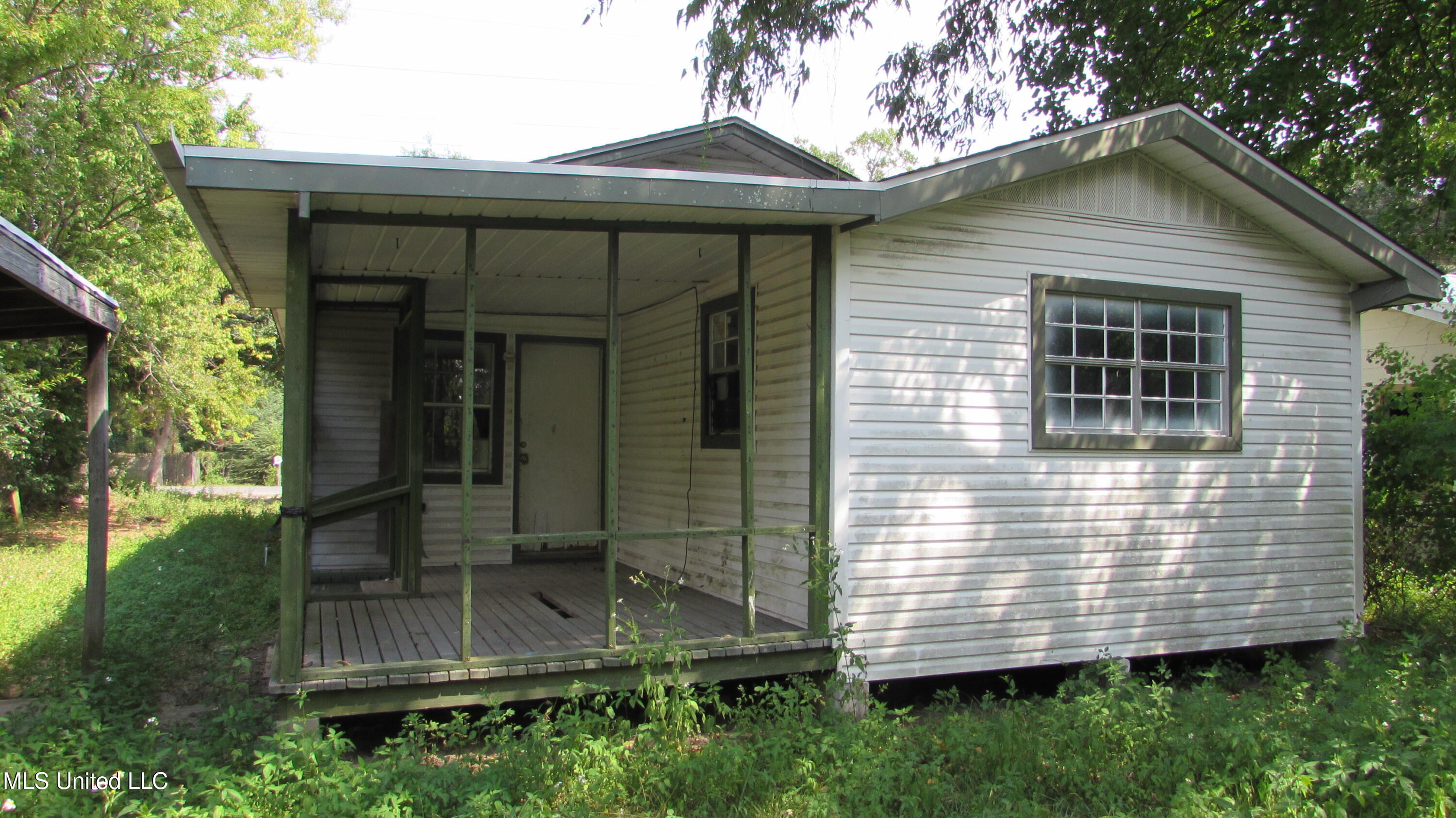 2811 Gulf Avenue Property Photo 3
