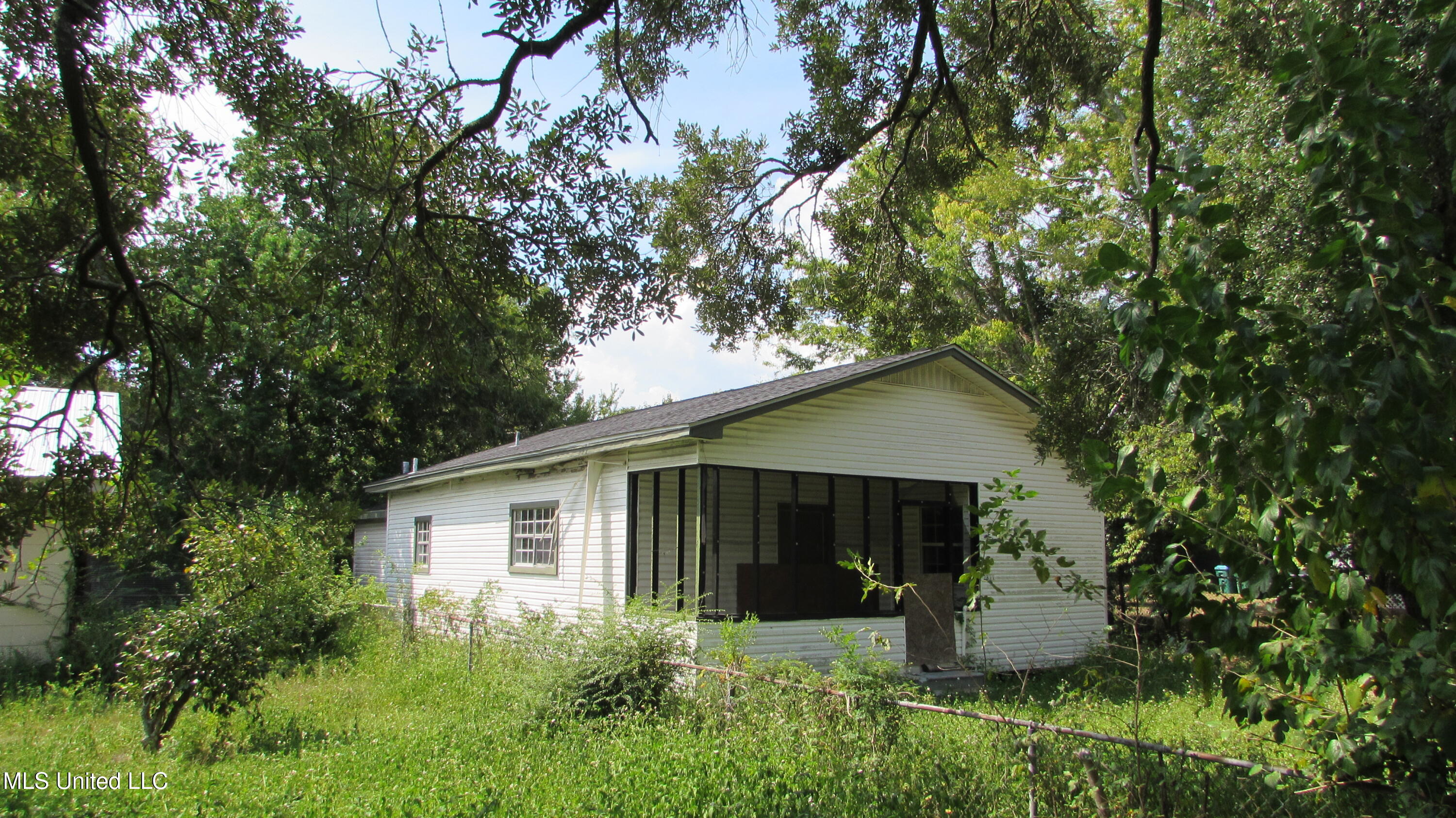 2811 Gulf Avenue Property Photo 6