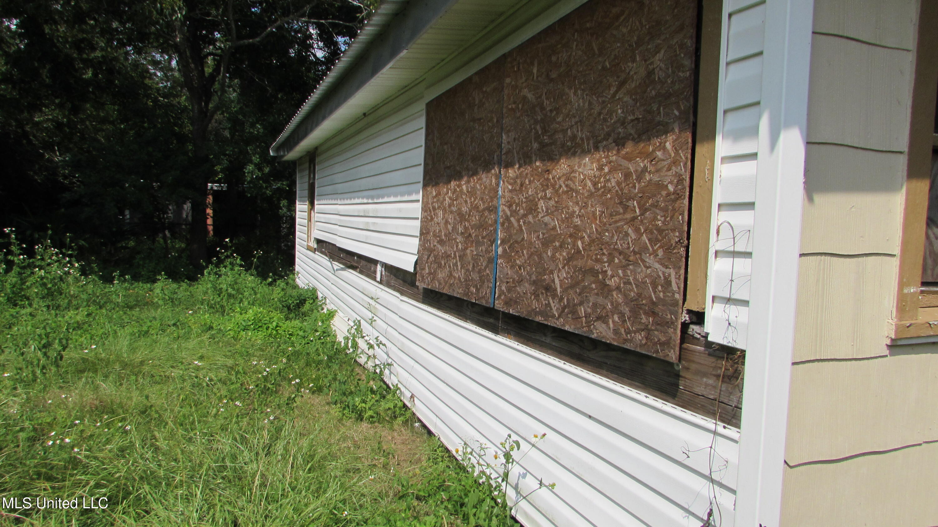 2801 Gulf Avenue Property Photo 3