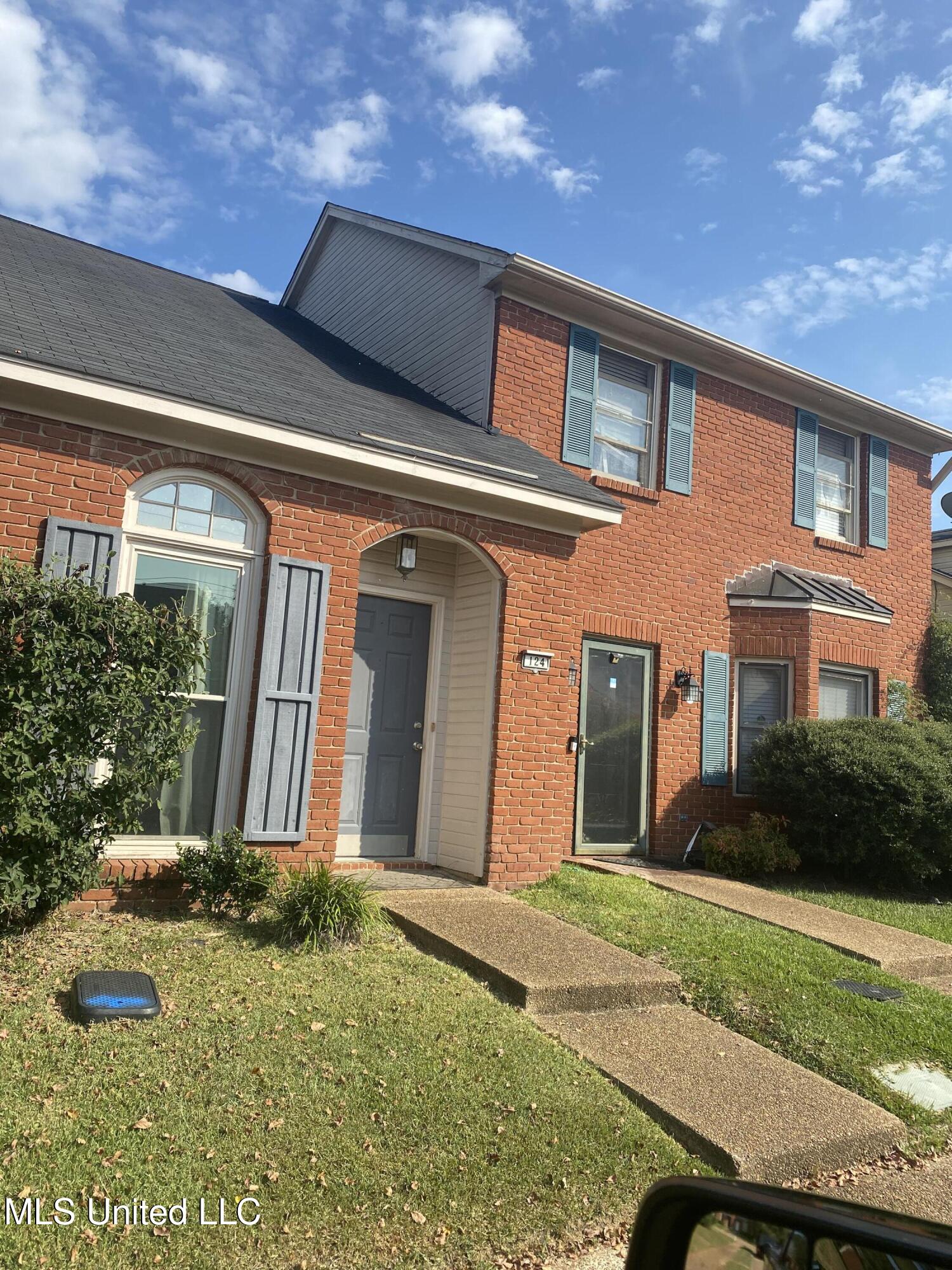 124 N Brighton Drive Property Photo 13