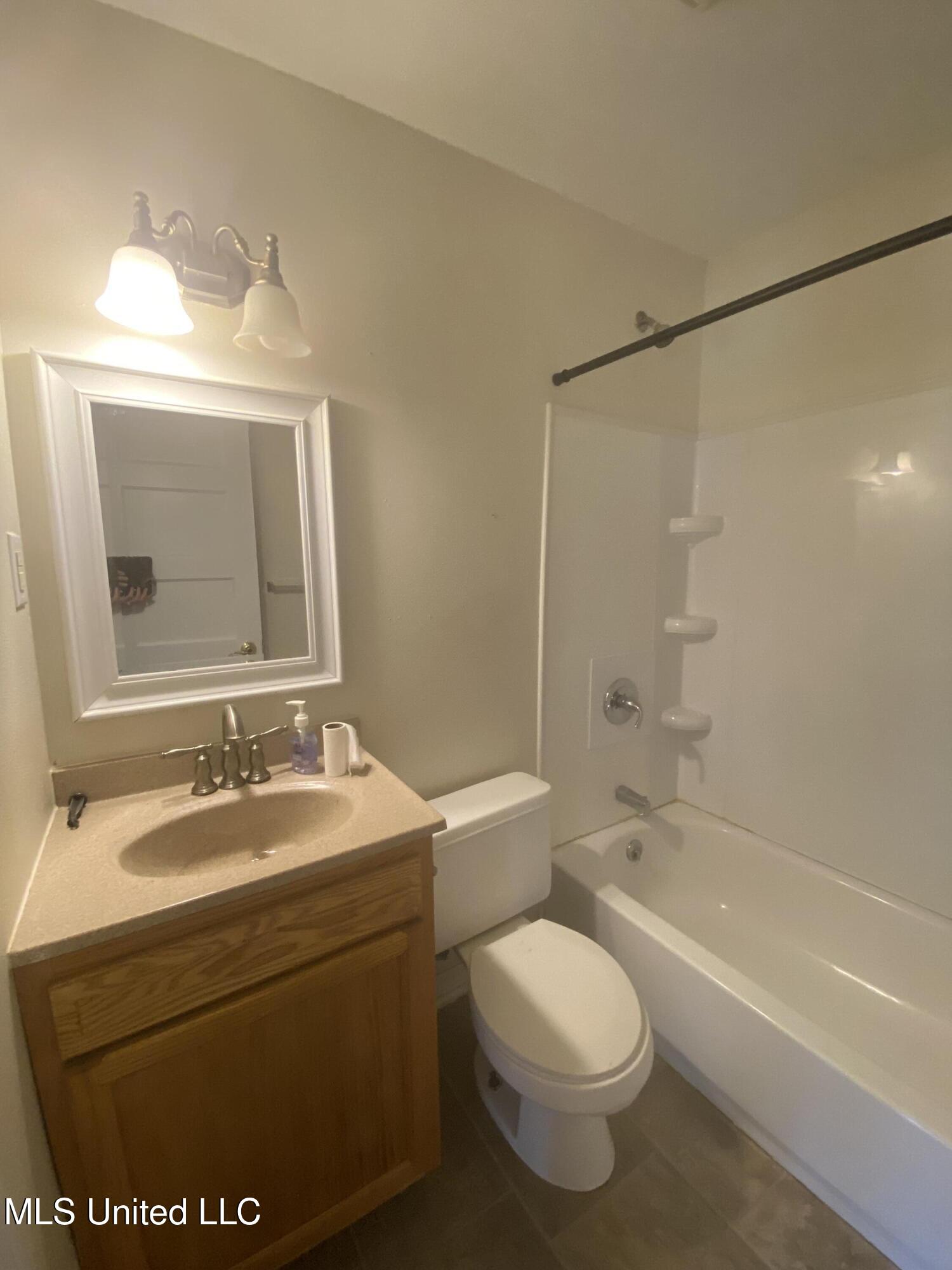 6908 Barnes Road Property Photo 22
