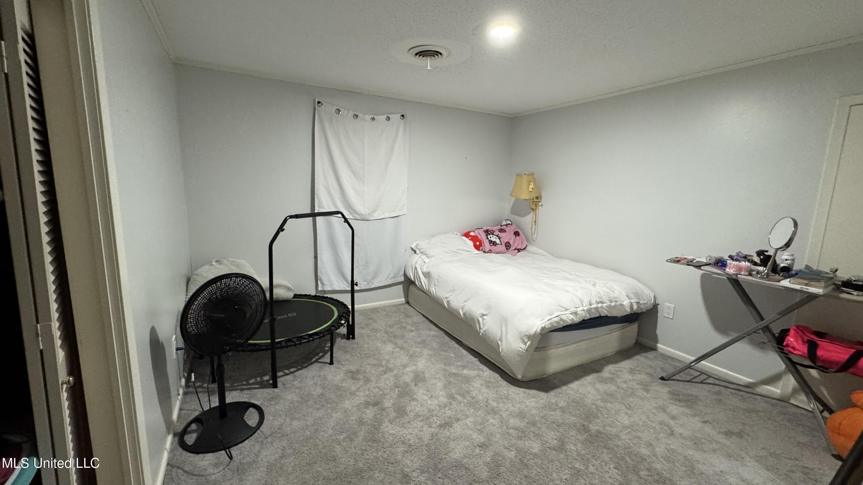 108 Azalea Drive Property Photo 10