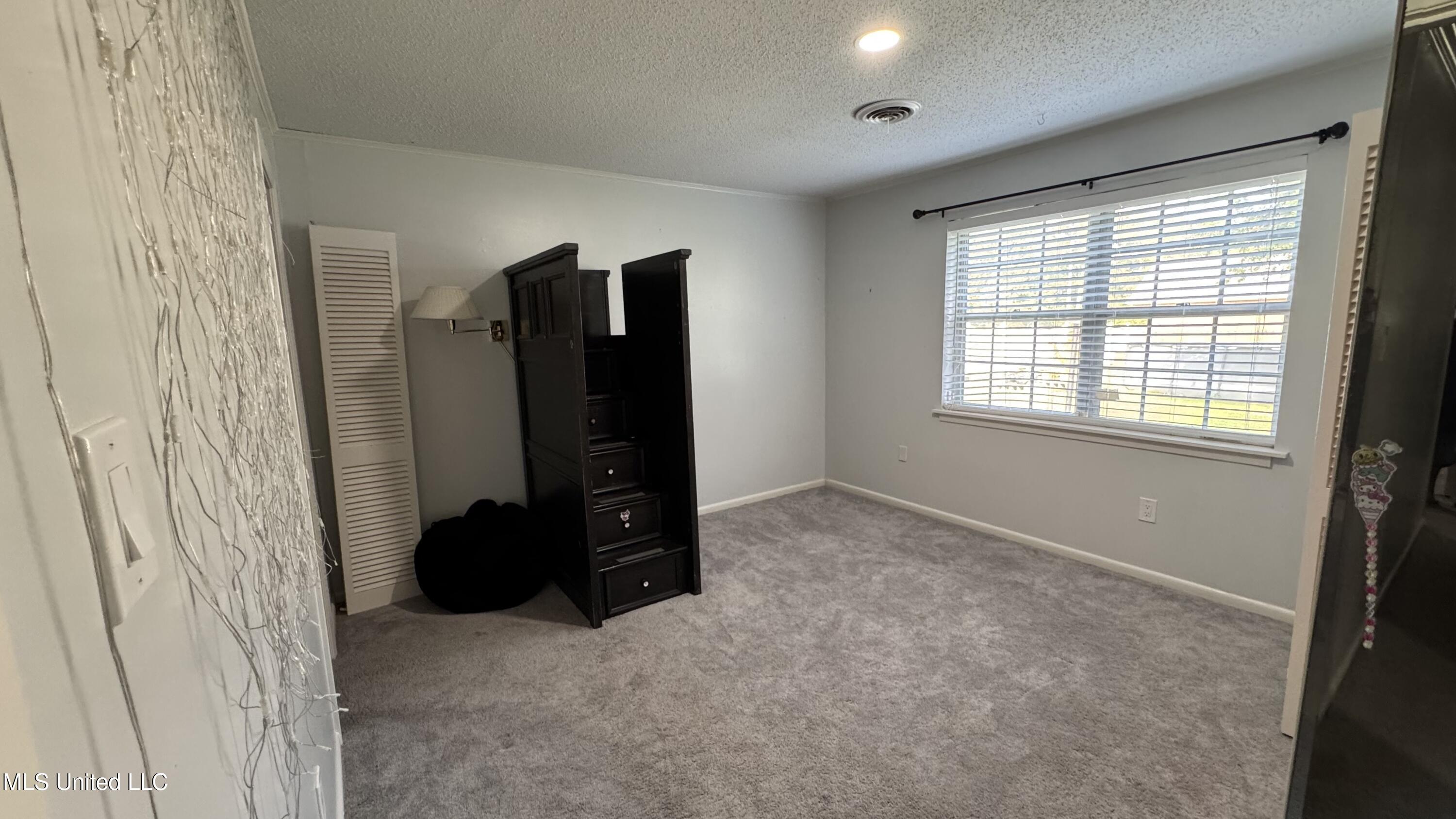 108 Azalea Drive Property Photo 14