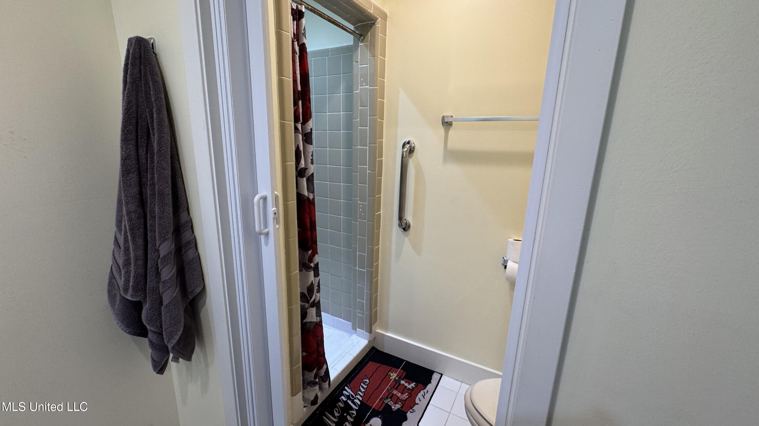 108 Azalea Drive Property Photo 16
