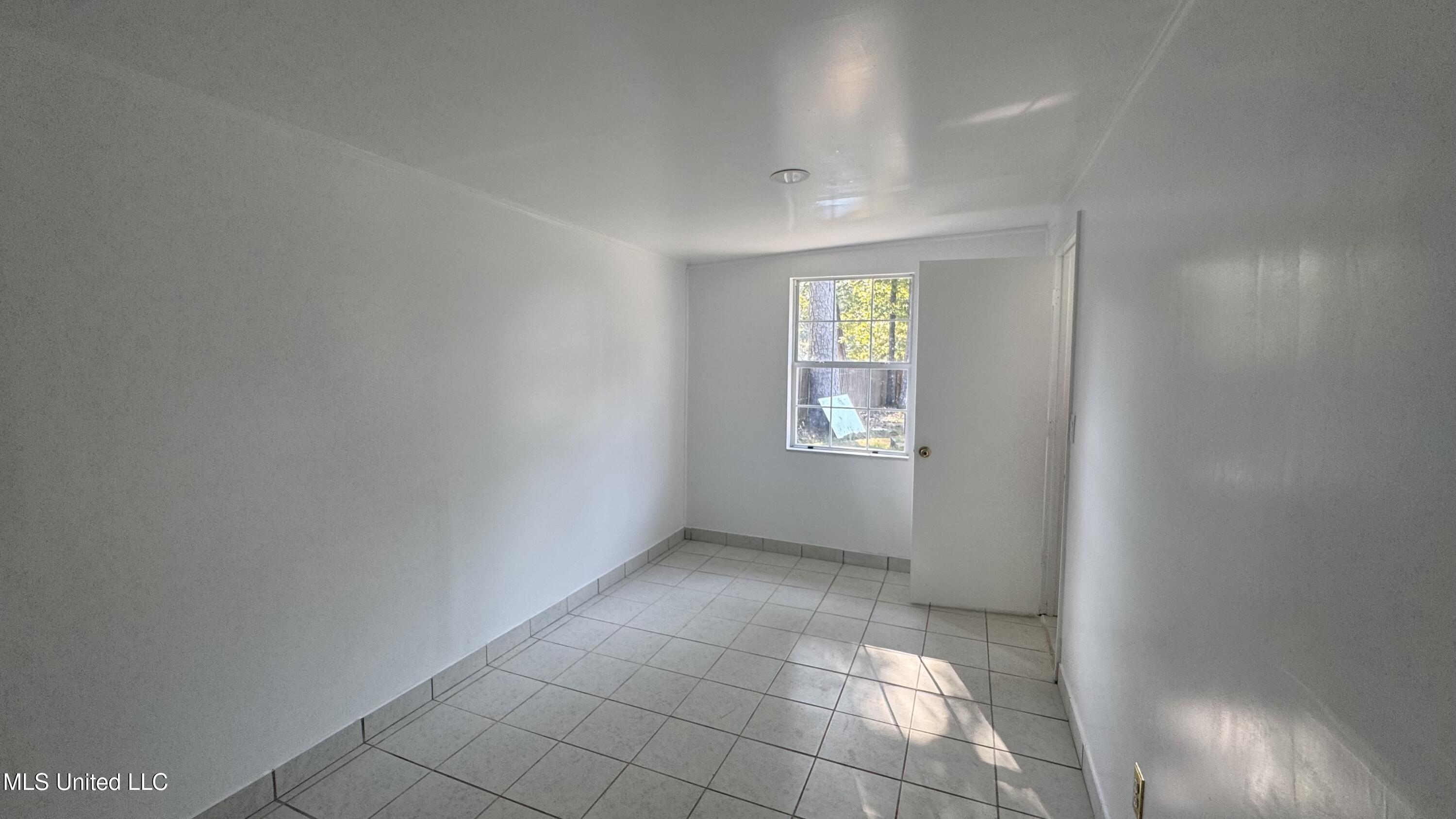 108 Azalea Drive Property Photo 31