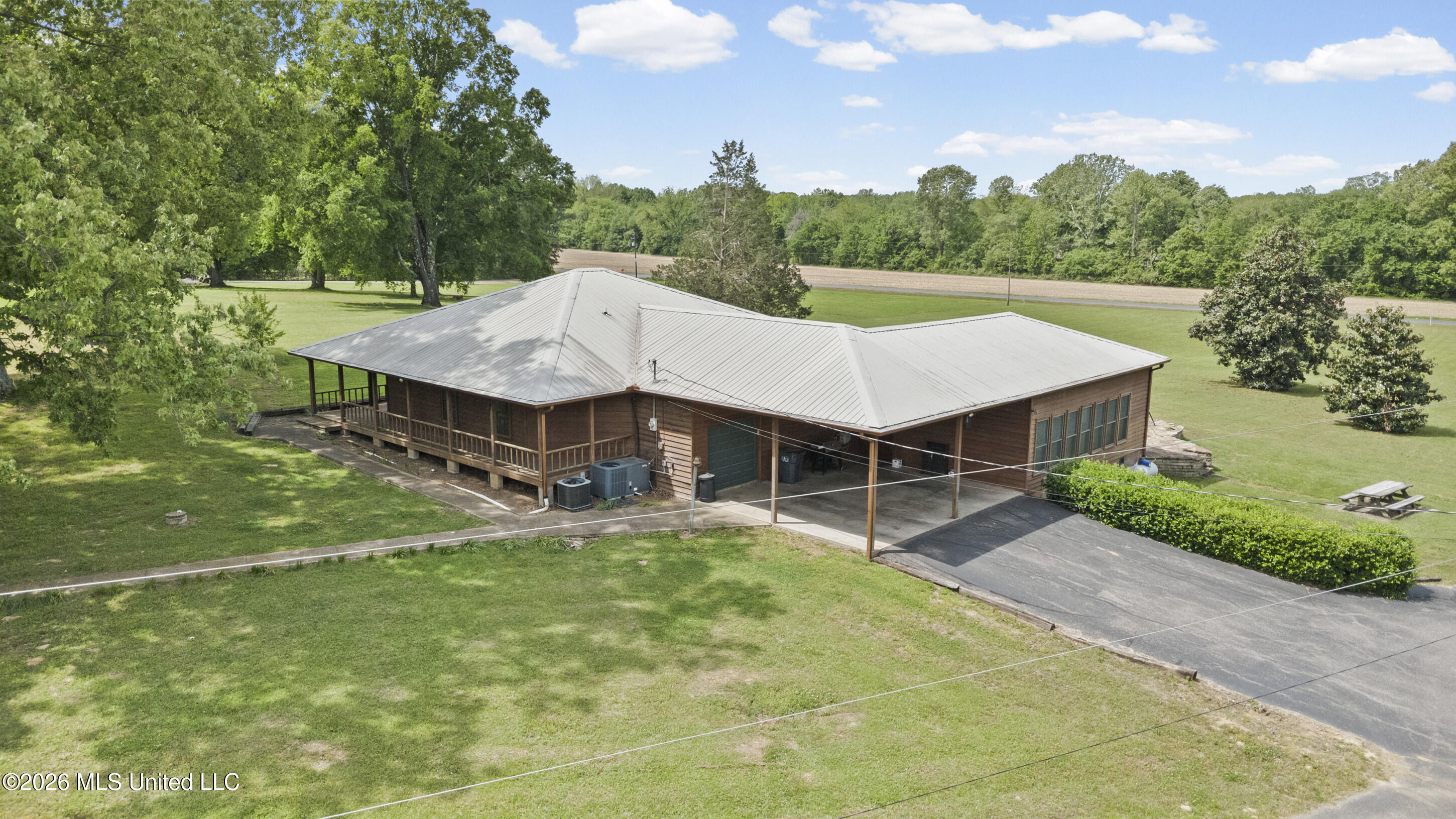 3876 Bett-thyatira Road Property Photo 5